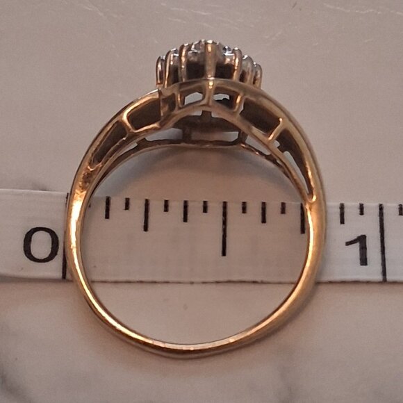 10K Vintage Yellow Gold Diamond Cluster Cocktail Ring - Picture 6 of 9